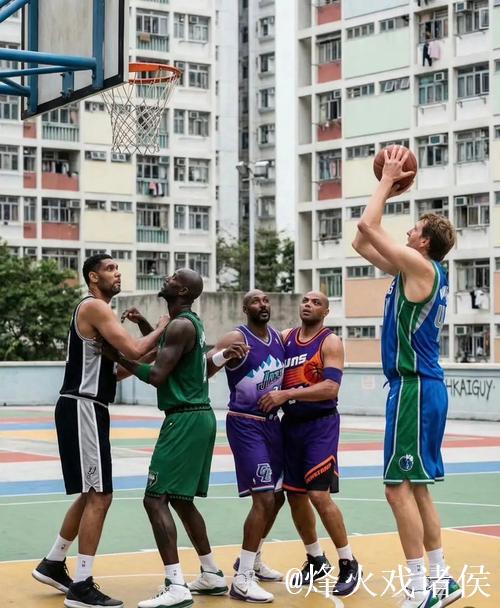 这就很有意思了！AI生成的各年代球星们同框！